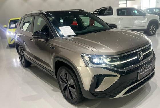 VOLKSWAGEN TAOS 1.4 250 TSI TOTAL FLEX HIGHLINE AUTOMÁTICO